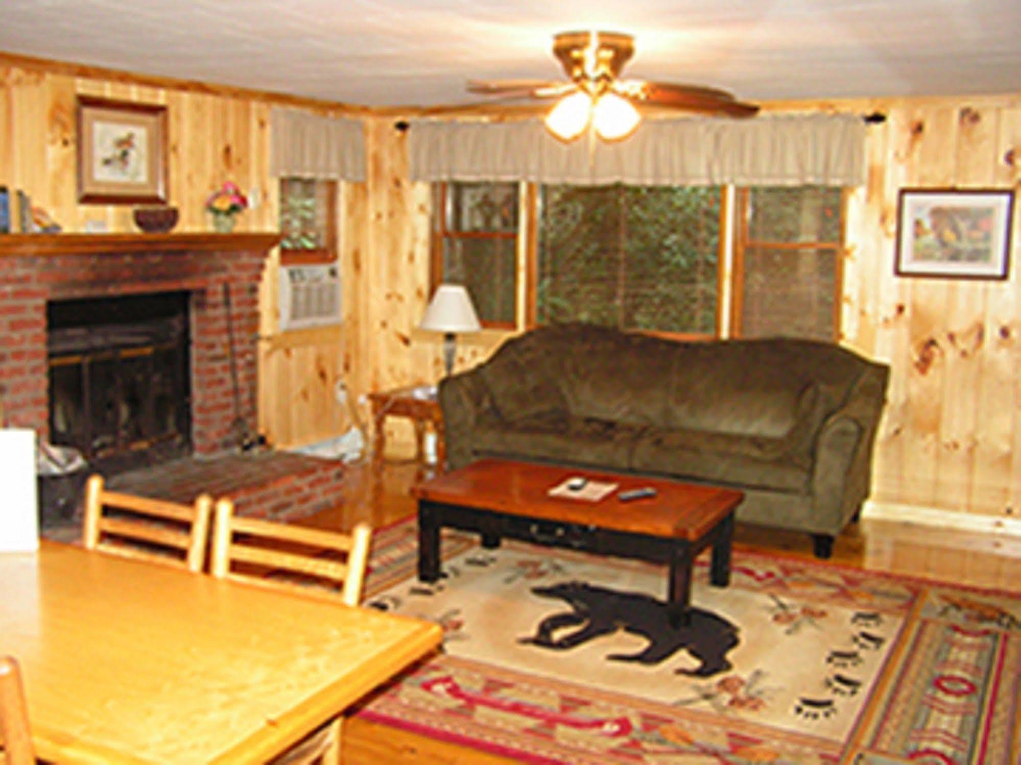 Cabins At Twinbrook Resort Maggie Valley Luaran gambar